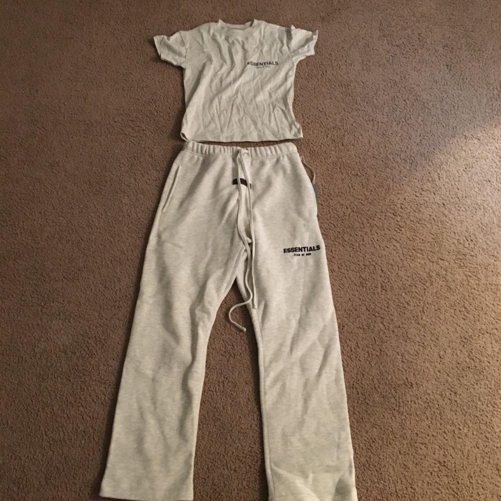 Essential Set